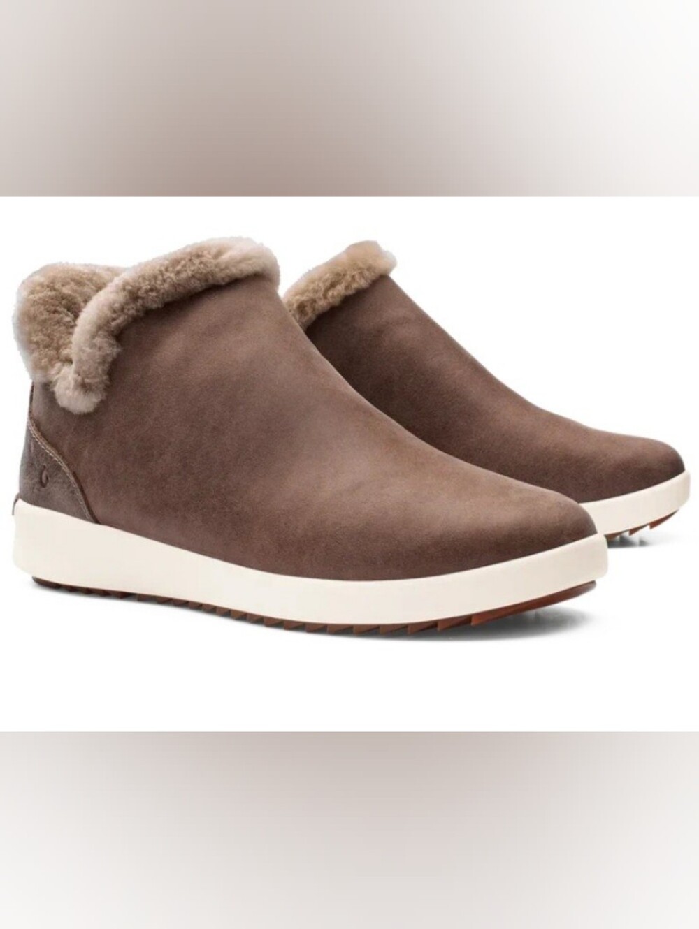 Olukai Malua Hulu Genuine Shearling Waterproof Slip On Sneaker Boots NWT